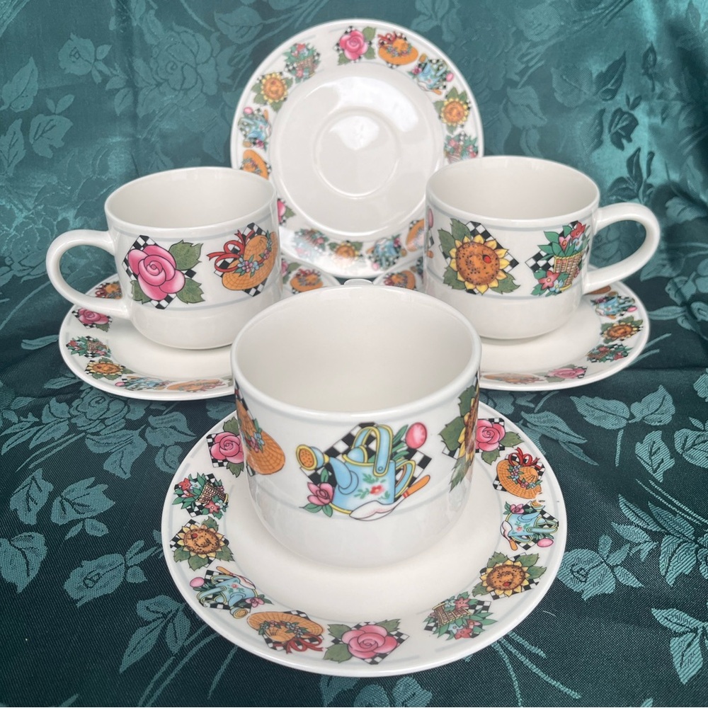 Vintage UTE Tea 3 Cups & 4 Plates Charming Hats & Florals in Engelbreit-style